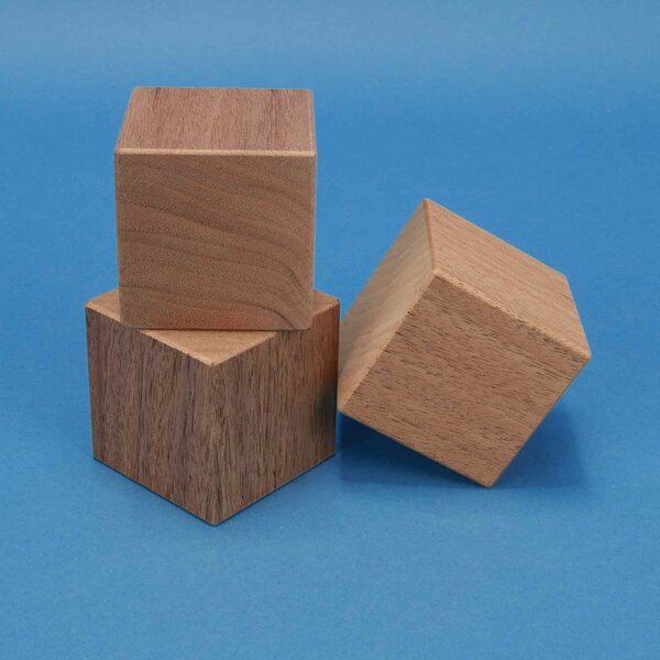 geduldig leerboek Inspectie walnoot kubus blokken 6 cm | houten kubus walnoot | Houten kubussen |  tischlerschuppen.de